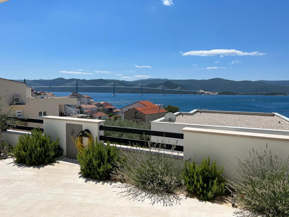 Villa Janja Komarna Exteriér fotografie